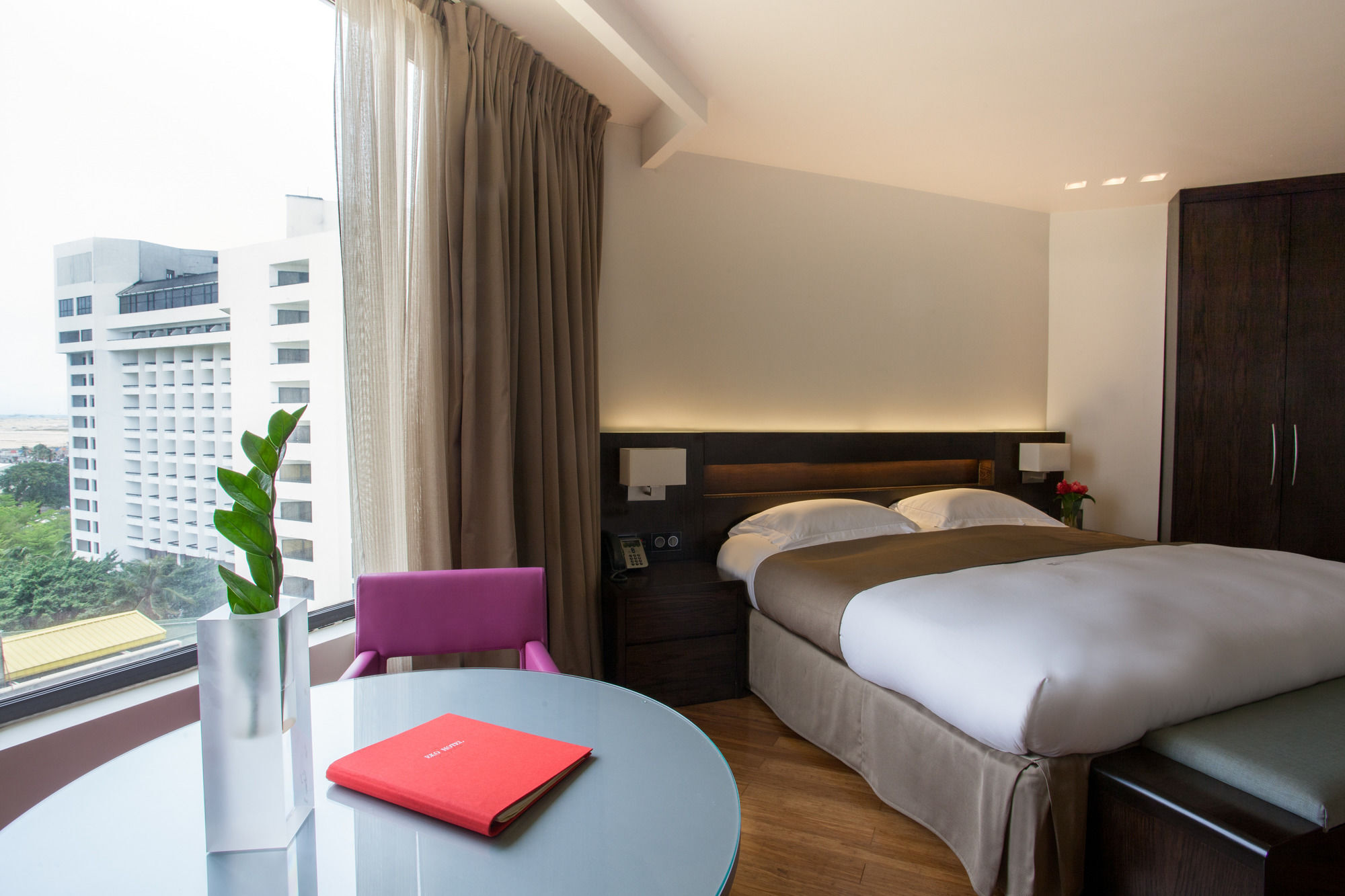 Eko Hotel Main Building Lagos Exterior photo